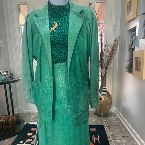 Croc-Embrossed Lambskin Pencil Skirt and Jacket - Picture 1 of 16